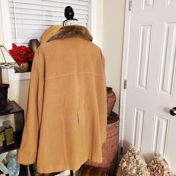 VENEZIA Faux Fur Trim Collar Stylish Wool Blend Outterwear Jacket - Picture 2 of 8